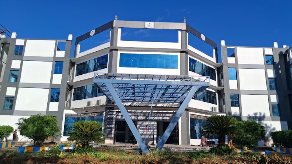 MRDU Campus Building